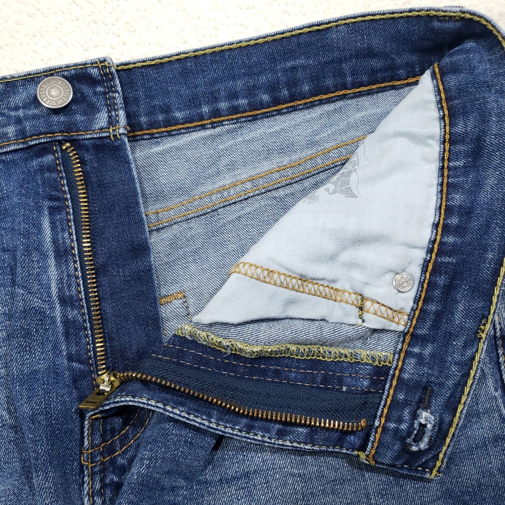 Levi's 502 Jeans Mens 32x30 Blue Regular Taper Medium Wash Lightning Fade Denim - Picture 5 of 14